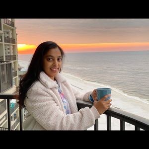 Meet your Posher, Geeta